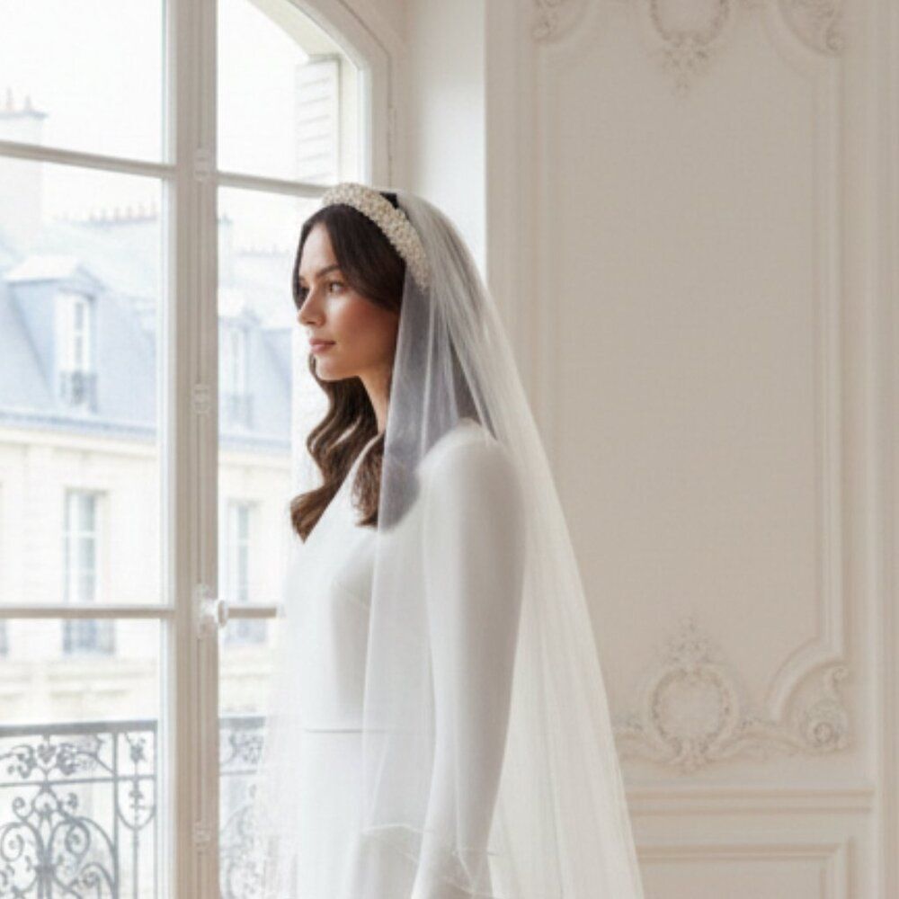 Elegant Vintage Pearl-Embellished Headband And Wedding Veil